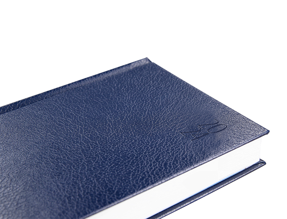 AGENDA ENCUADERNADA LIDERPAPEL CORFU 15X21 CM 2024 DIA PAGINA COLOR AZUL PAPEL 60 GR