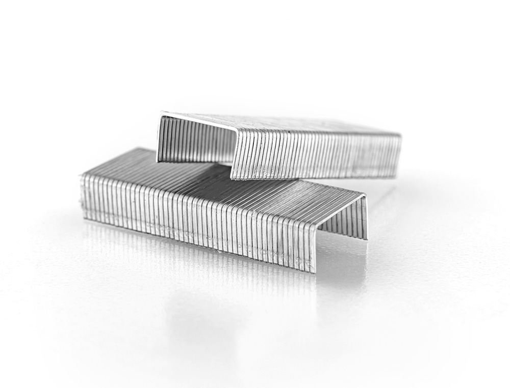 GRAPAS Q-CONNECT Nº 22/6 24/6 GALVANIZADAS CAJA DE 1000 UNIDADES